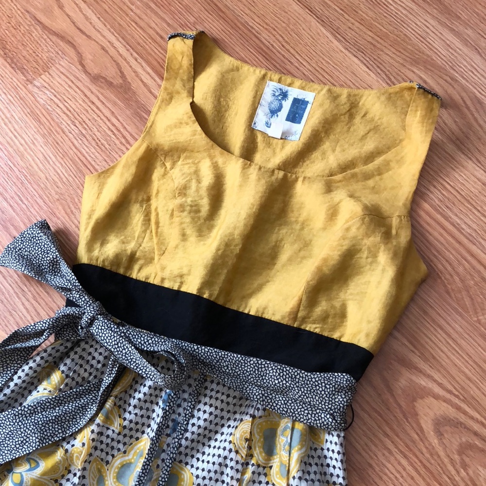 📍SOLD📍Anthropologie Edmé & Esyllte Goldenrod - Picture 3 of 8